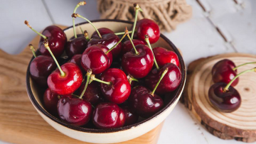 photo-1-15960743416121079469424