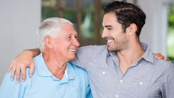 Con ak, người đi cùng con đến suốt cuộc đời chính là vợ con. Nguồn ảnh: Internet