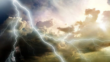 Đôi mắt của Thần giống như tia sét, họ có thể biết điều đó là thật hay giả, và quả báo sẽ theo sau. (Đại Kỷ Nguyên)