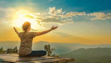 Một vũ khí kỳ diệu cho sức khỏe: Tránh làm bốn điều này trước khi đi ngủ và phát triển ba thói quen tốt để cải thiện tâm trạng và sức khỏe của bạn. (Hình ảnh: qua Dreamstime.com © Subin Pumsom )