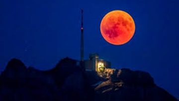 Mặt trăng máu. Nguồn ảnh: Internet