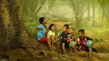 Gói phần của bà và mẹ, kỉ niệm tuổi thơ ai đã từng…