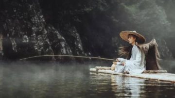 Hạnh phúc đến từ sự hài lòng với những gì mình có, niềm vui đến từ việc giàu có về tinh thần