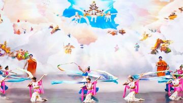 Giọt nước mắt  từ bi của  Phật chủ làm chấn động cả thế giới