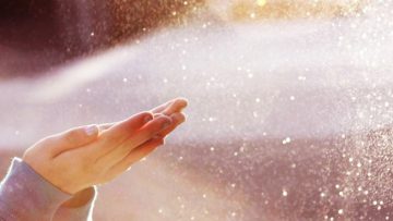 Nghiên cứu khoa học cho thấy: Tín ngưỡng tâm linh có thể giúp con người chống lại trầm cảm