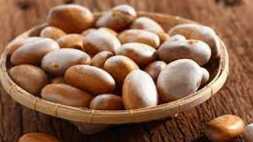 Hạt mít có rất nhiều công dụng tốt cho sức khỏe. Nguồn ảnh: hellobacsi.