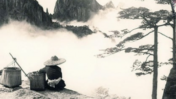 Học cách bất động được trước lời khen chê