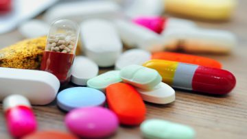 Viên uống bổ sung vitamin có thể gây ra ung thư, các nhà khoa học vạch trần trò lừa đảo suốt thế kỷ qua-2