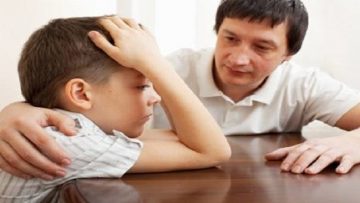 Hành động của người cha đầy trí tuệ: Khi con trai lấy trộm đồ của người khác