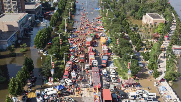 Nhiều người ở Hà Nam giờ chỉ biết khóc