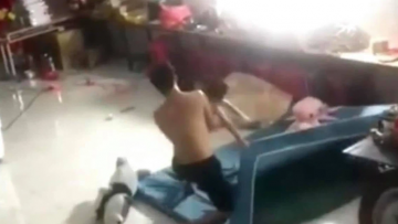 Vụ bé trai bị đánh dã man ở Bình Dương: Kẻ ra tay là cha dượng