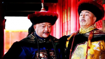 Bên cạnh là một tham quan thì Hòa Thân cũng là người rất tài giỏi. Nguồn ảnh: kenh14.vn