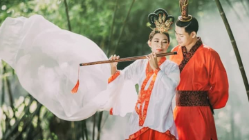 Cổ ngữ- “Sinh con trai vào ngày rằm có mệnh làm quan, sinh con gái vào mùng một có số hưởng phúc Trời”-1