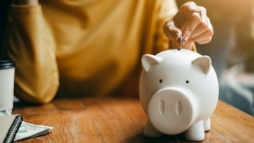 nghịch lý mua đồ càng đắt càng tiết kiệm