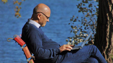 4 không tuổi tứ tuần